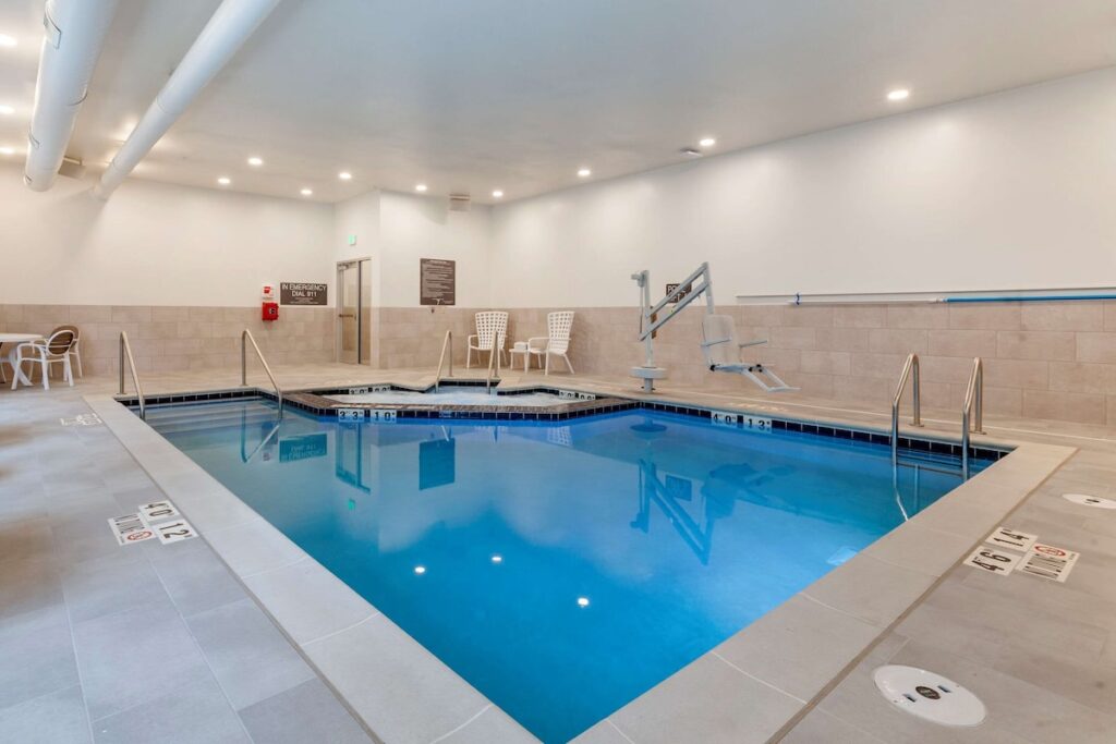 Comfort Suites Cottage Grove  Madison